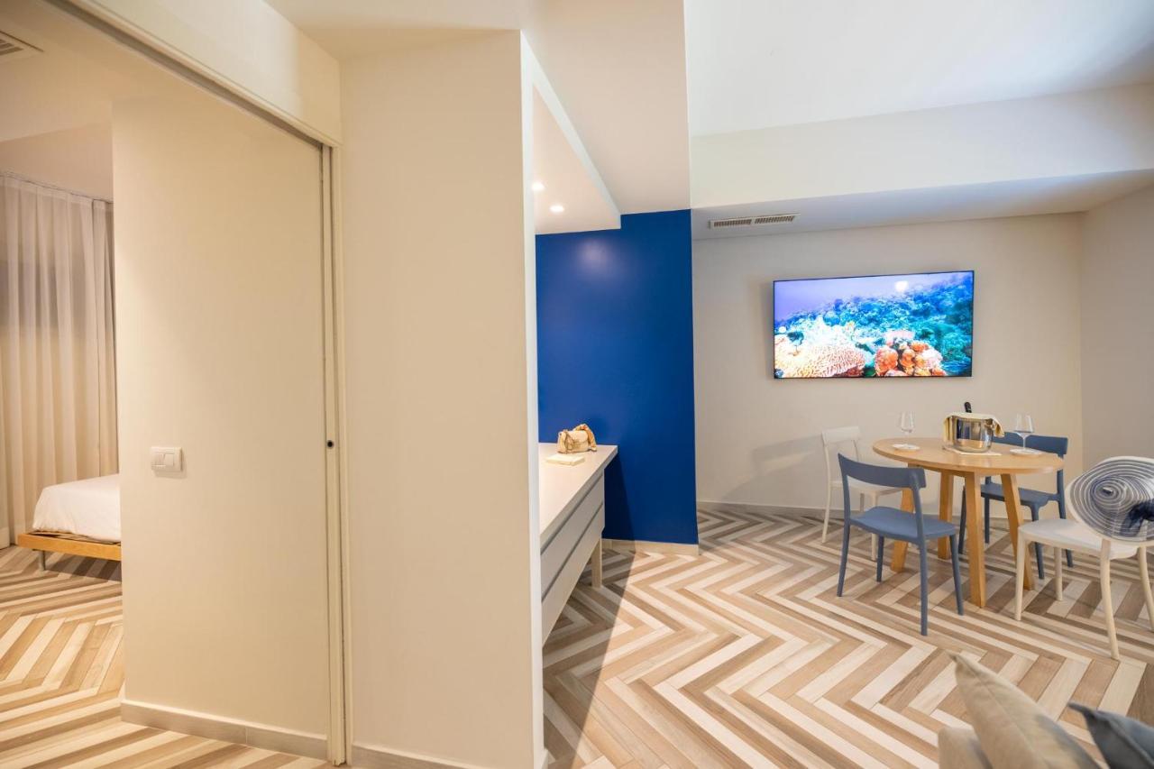 Amarina Suite Emotion Marina di Pietrasanta Extérieur photo